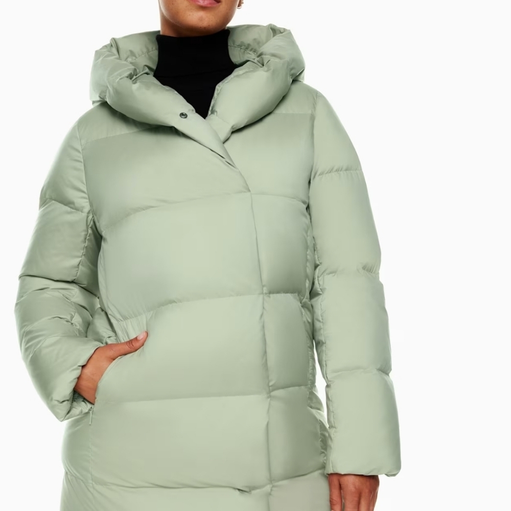 Babaton / Aritzia The Duvet Puffer Mid - Picture 12 of 13